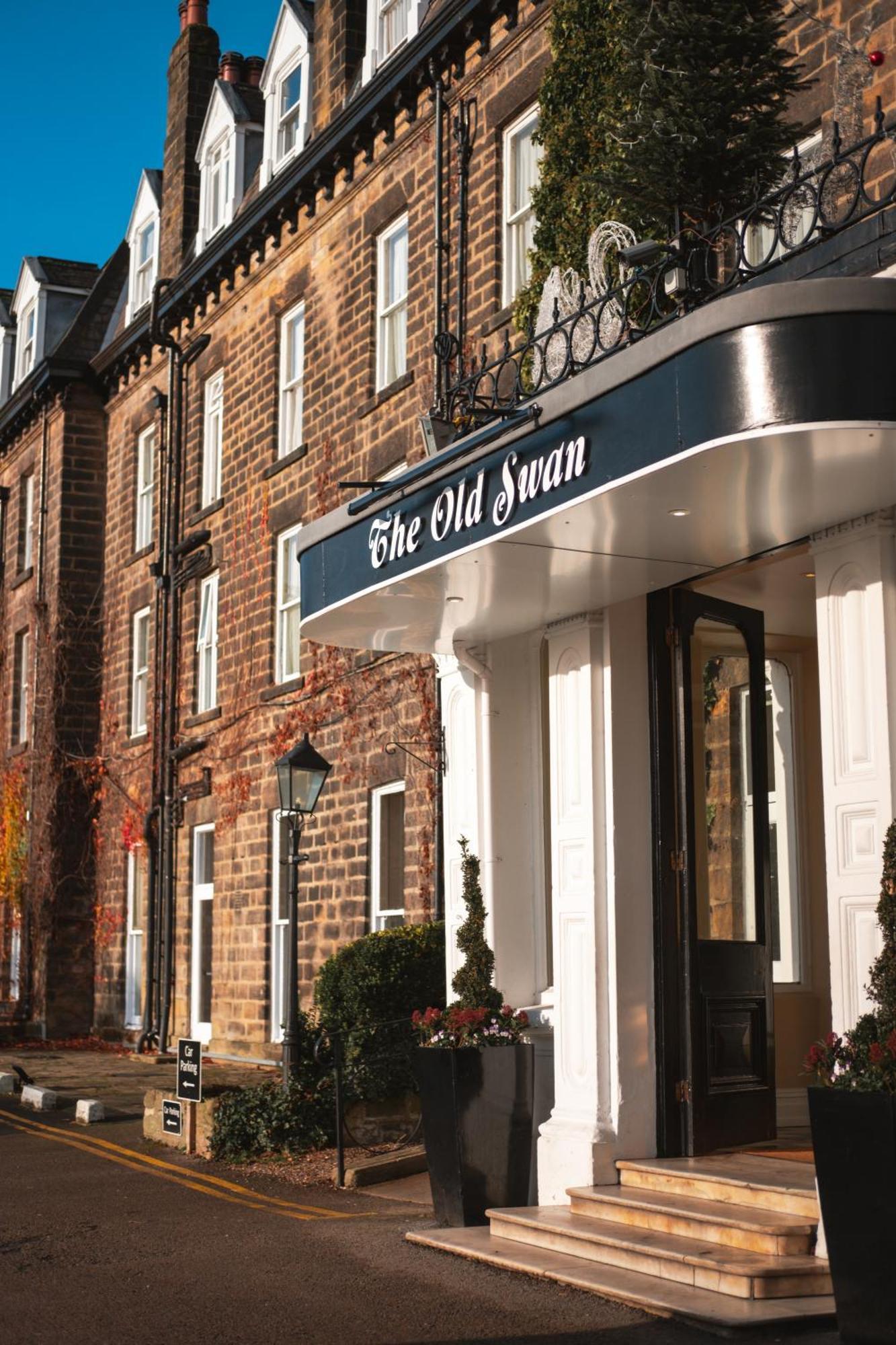 Old Swan Hotel Harrogate Bagian luar foto