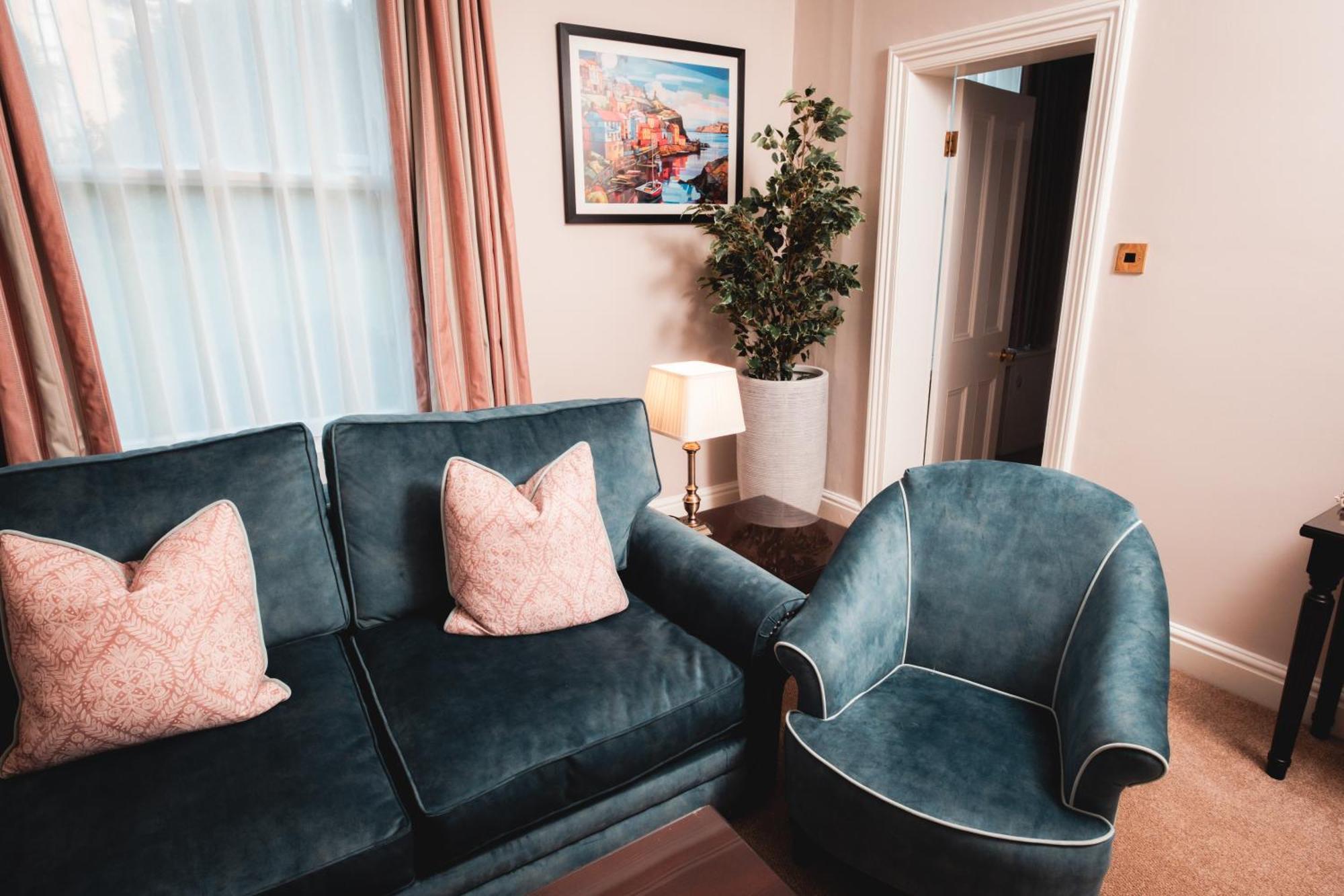 Old Swan Hotel Harrogate Bagian luar foto