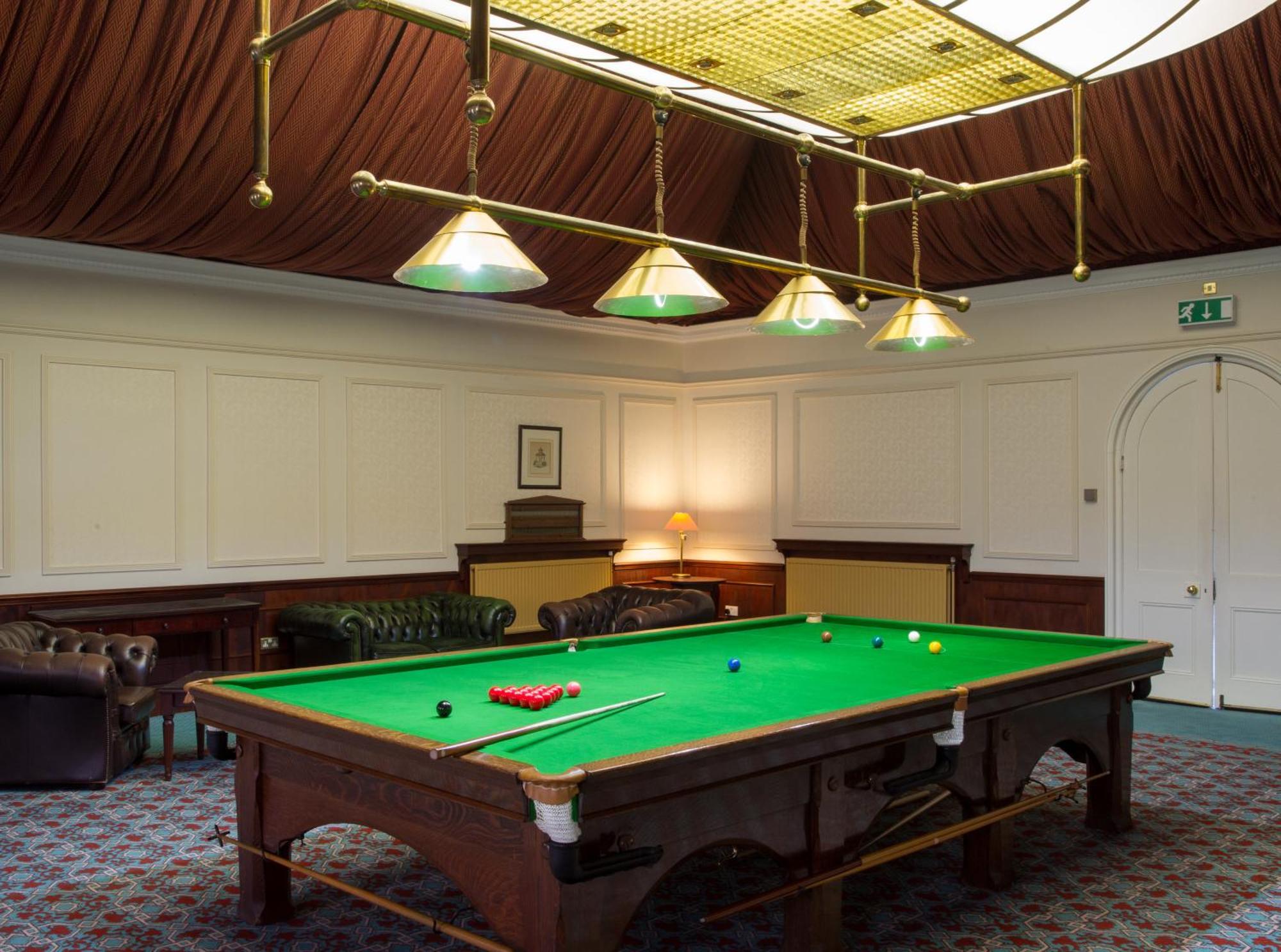 Old Swan Hotel Harrogate Bagian luar foto